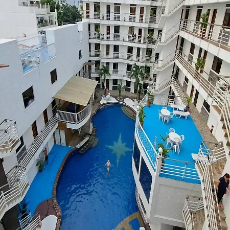 Studio At Kandi Palace Near Walking Street Angeles Exterior photo